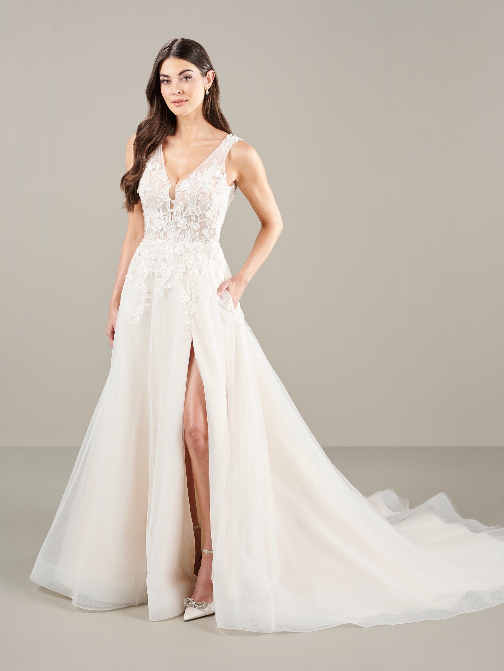 Applique Sleeveless Slit Bridal Gown by Adrianna Papell 31276 – ABC Fashion Applique Sleeveless Slit Bridal Gown by Adrianna Papell 31276 – ABC Fashion