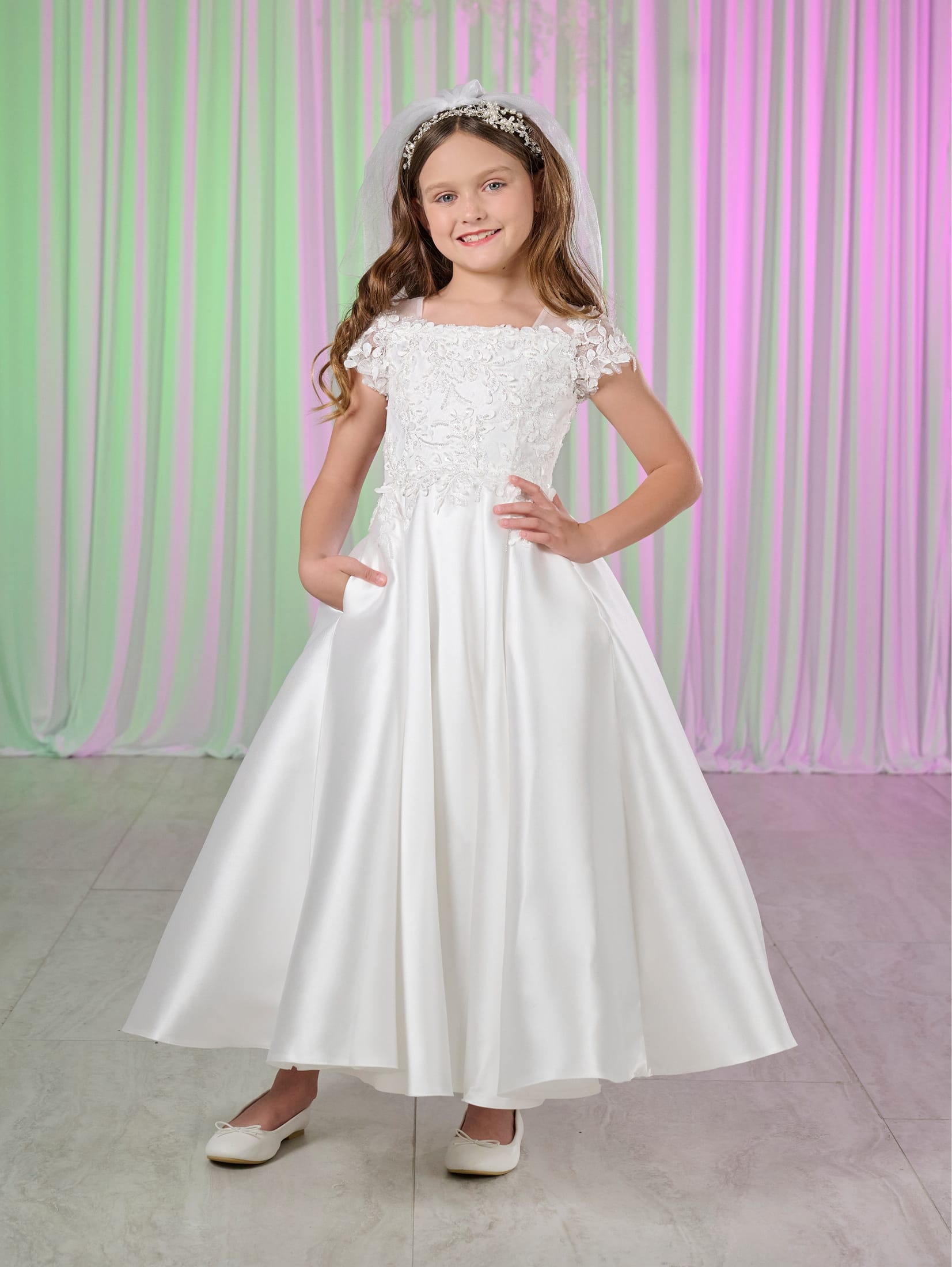 green emerald velvet dress Girl's White Dress with Lace, Formal Party 7 US Numeric