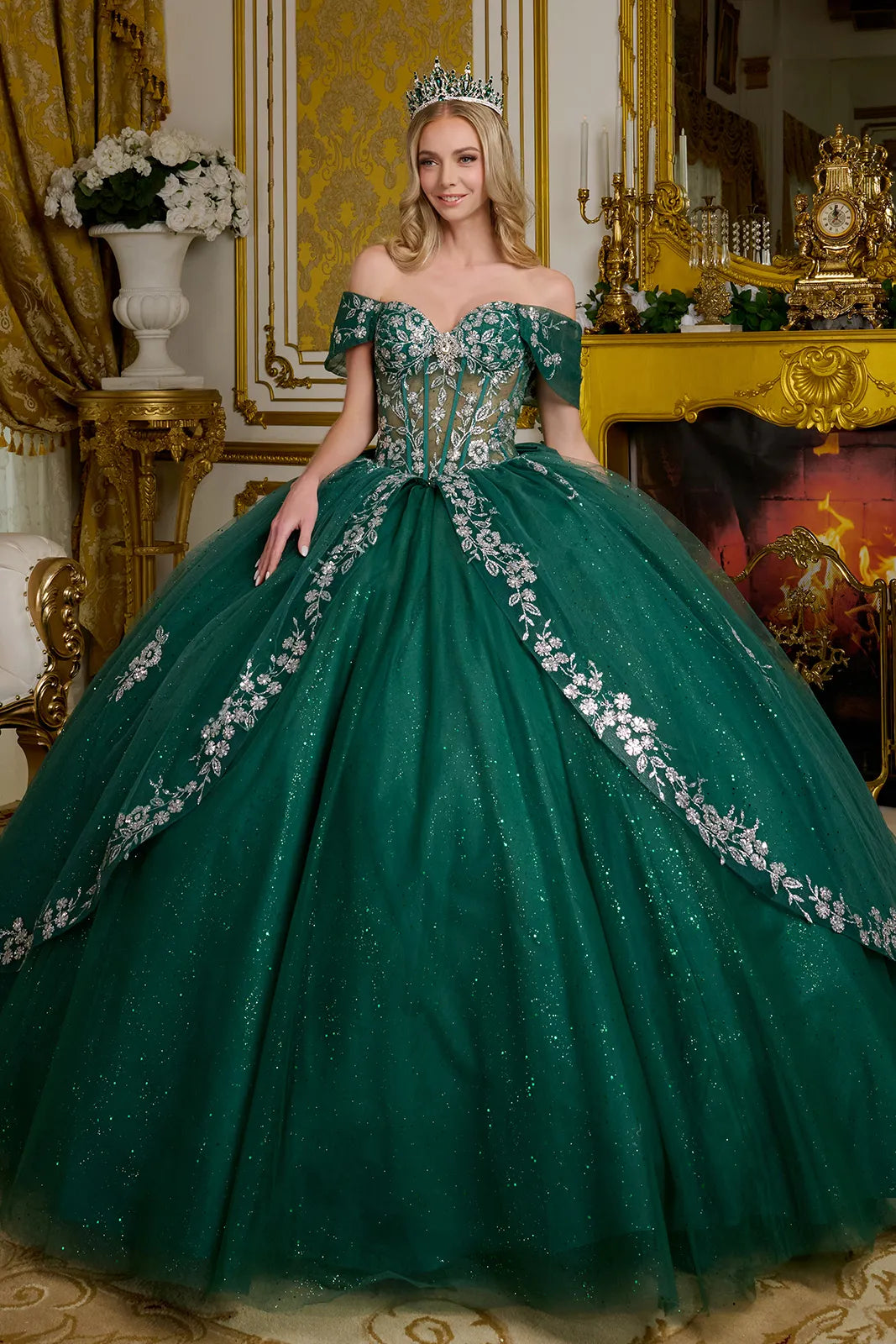 what color corsage for emerald green dress Gabriella Silk and Wool Column Gown – ALEXIA MARÍA