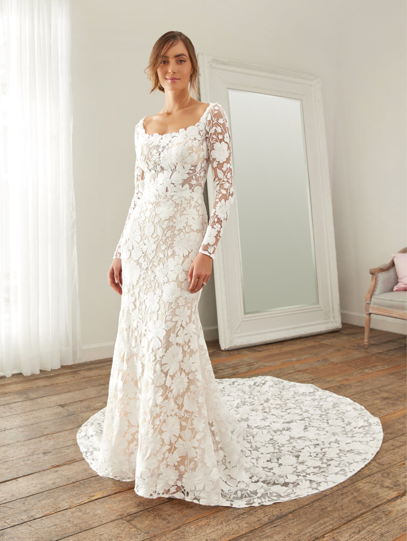 2011 long sleeve wedding dress Pronovias Wedding Dresses 2011 Collection Pronovias 2011 Bridal Collection Lace Long Sleeved Bridal Gown From Pronovias Pergola Chic