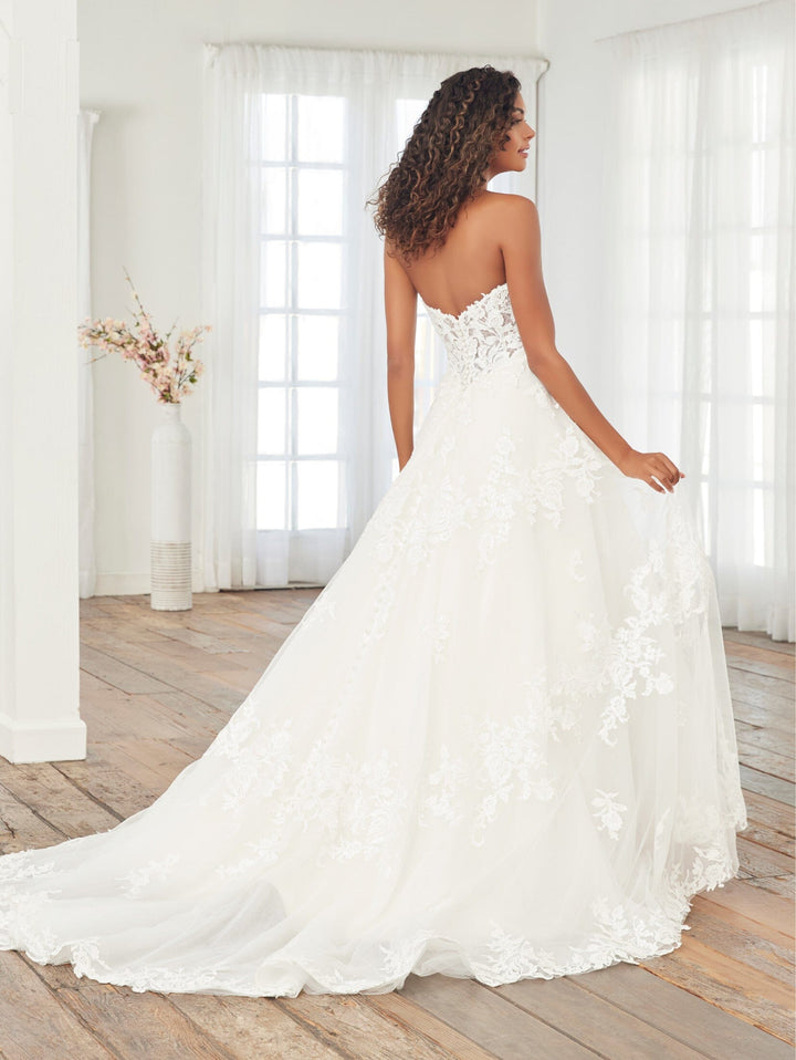 Sweetheart Corset Bridal Gown by Adrianna Papell 31245