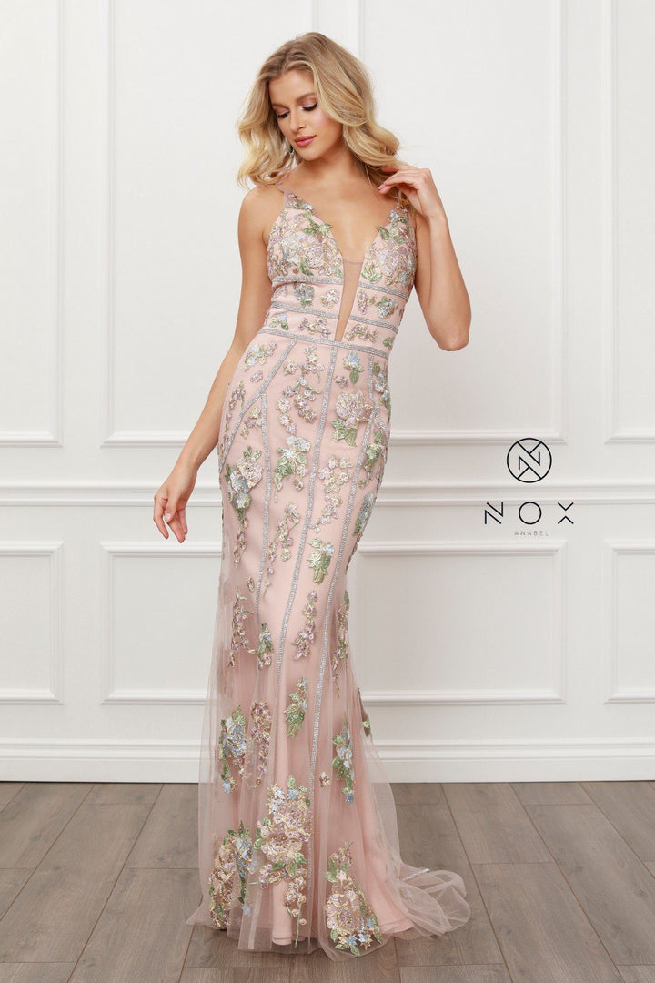 Applique Deep V-Neck Fitted Gown by Nox Anabel G478