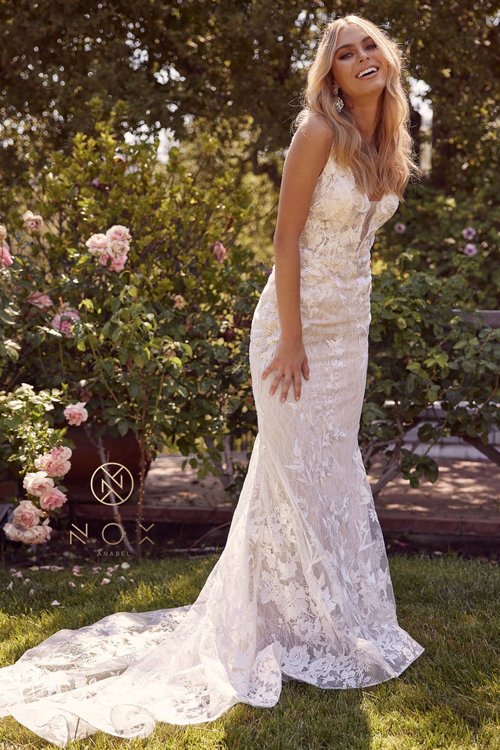 Fitted Applique Wedding Gown by Nox Anabel JW908