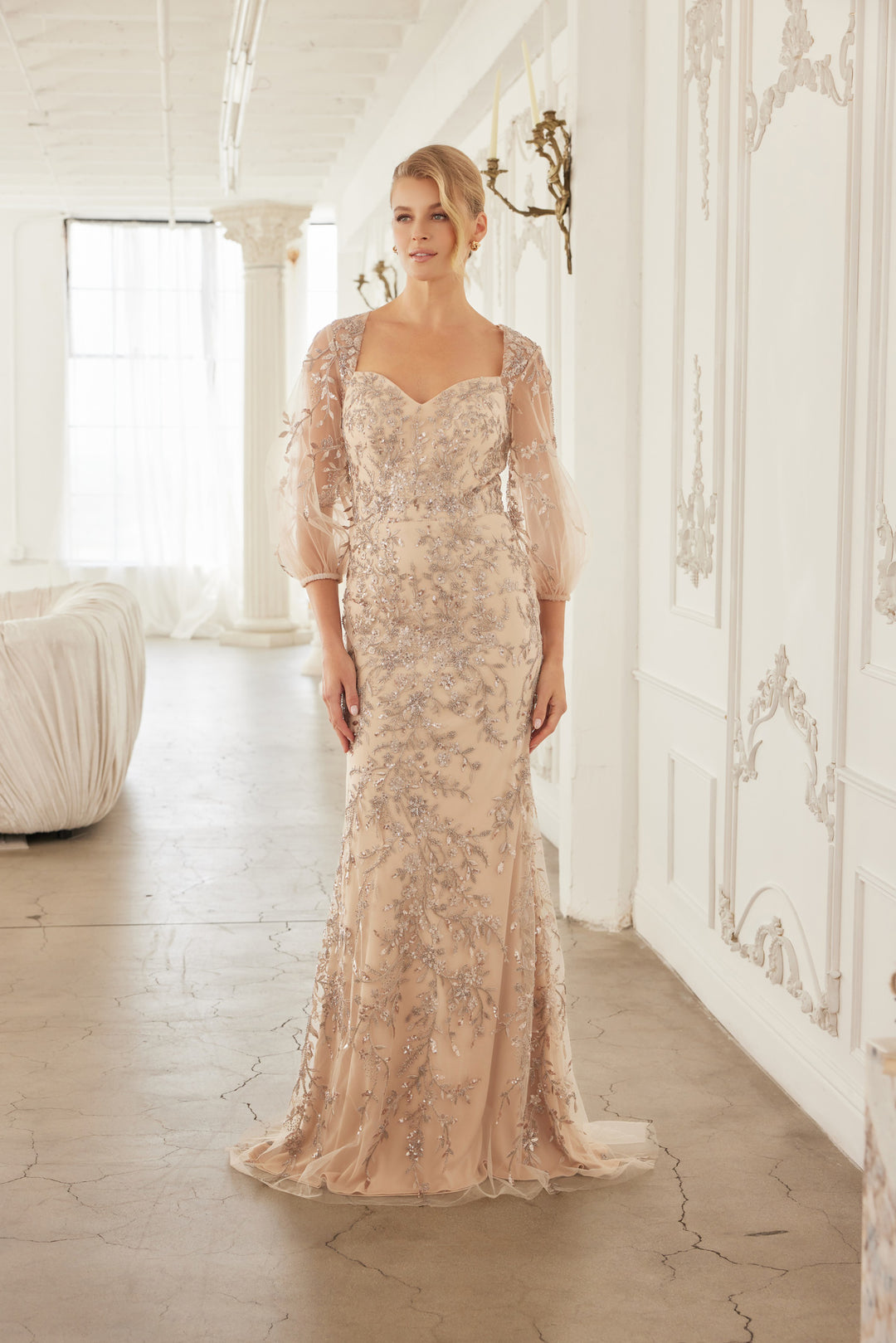 Applique Puff Sleeve Gown by Nox Anabel MT112