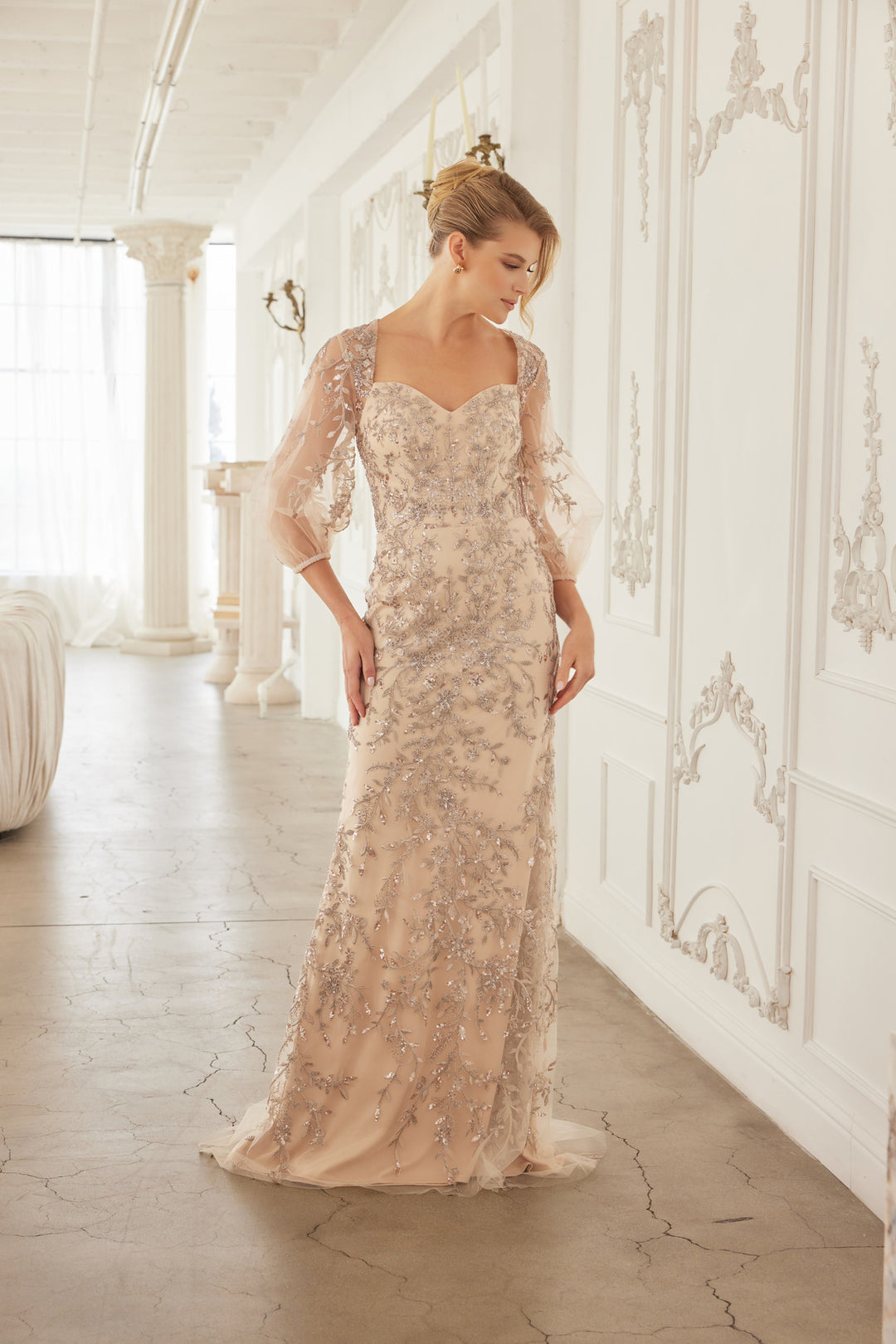 Applique Puff Sleeve Gown by Nox Anabel MT112