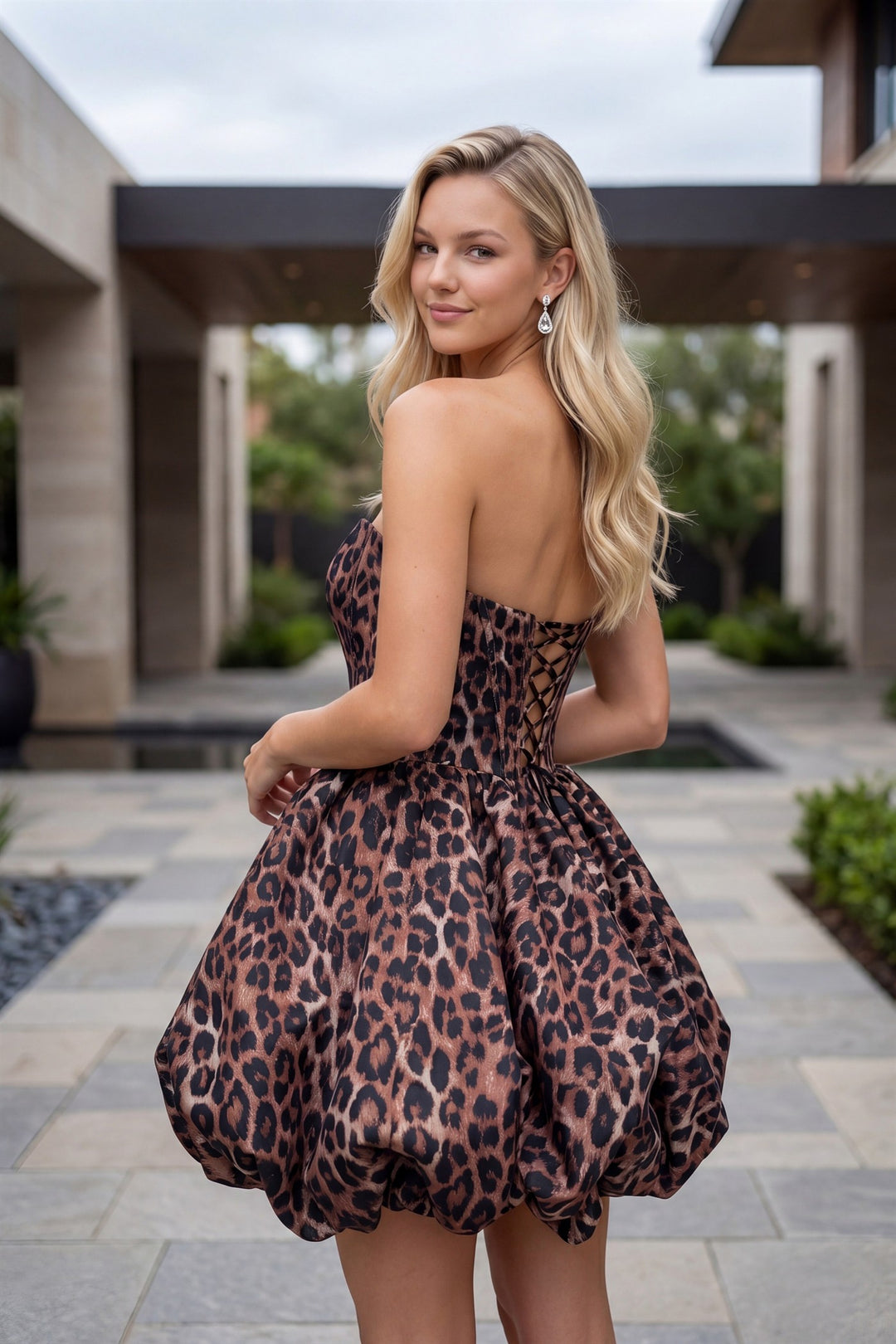 Leopard Short Strapless Bubble Dress by Nox Anabel Q7124