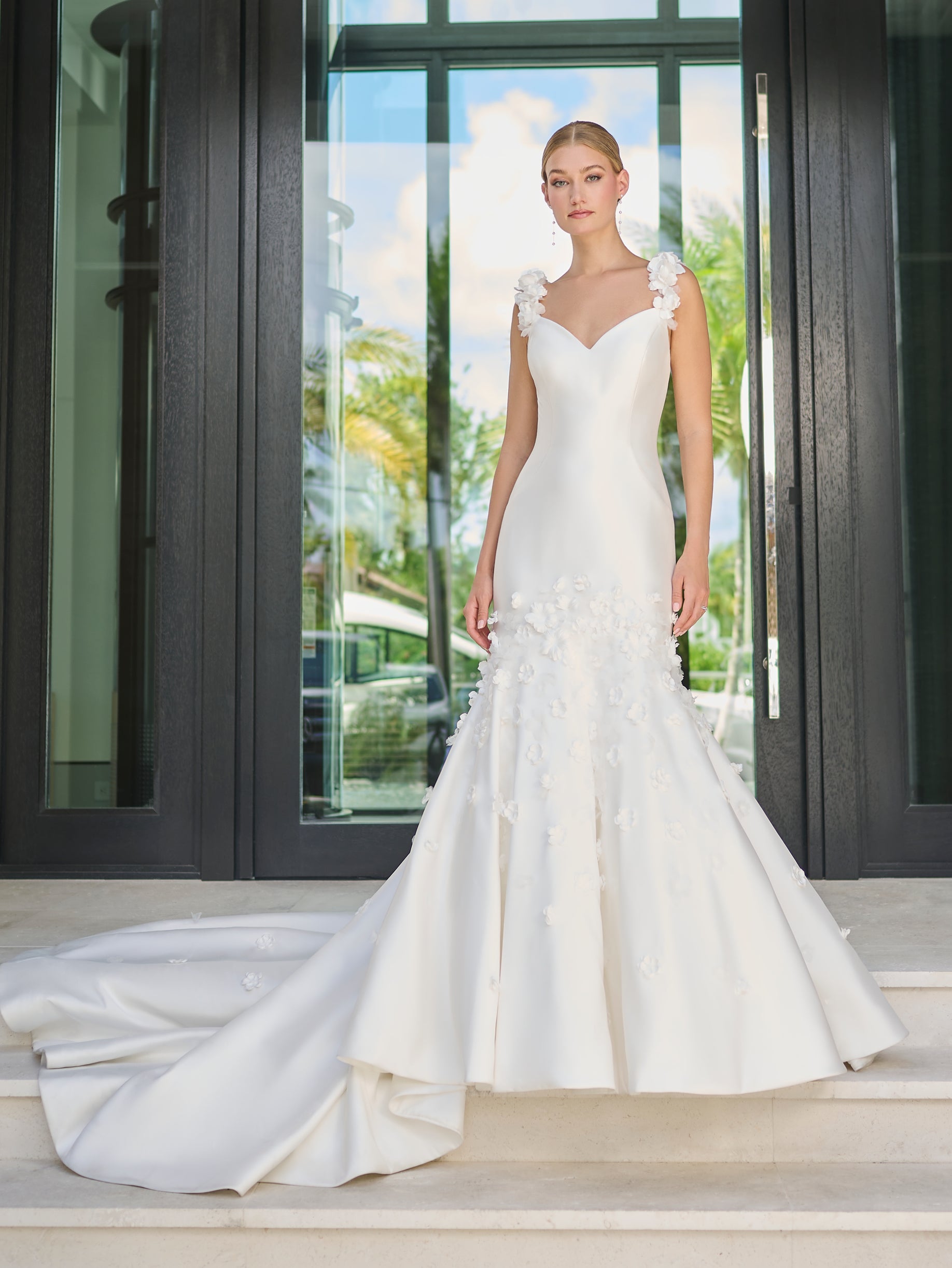 Adrianna Papell Wedding Dresses | Adrianna Papell Bridal