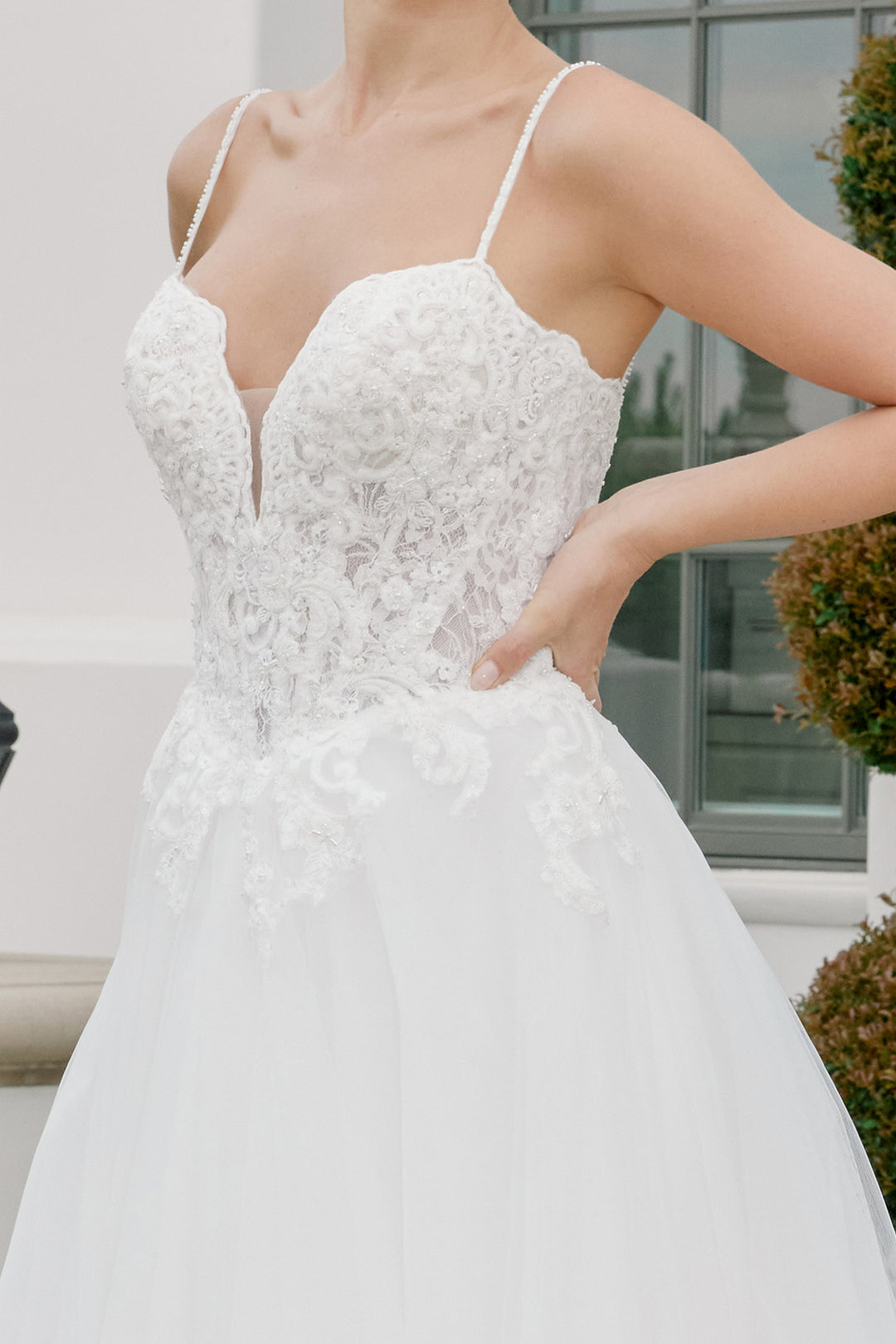 Applique Sleeveless A-line Bridal Gown by Nox Anabel JE1059