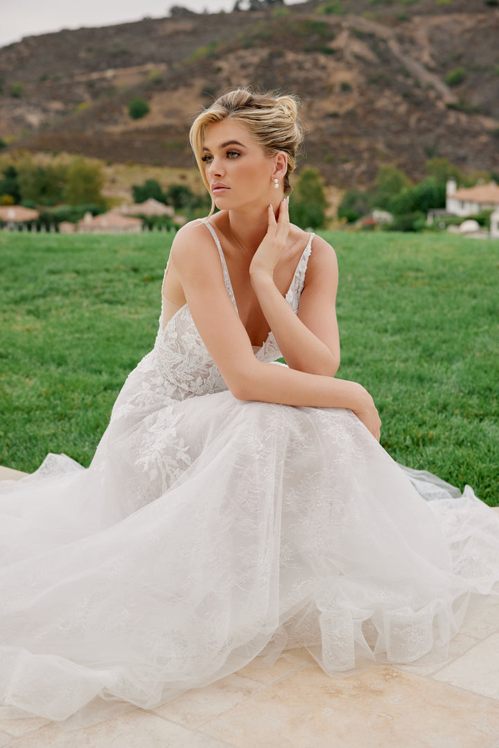 Applique V-Neck A-line Bridal Gown by Nox Anabel JE1060L