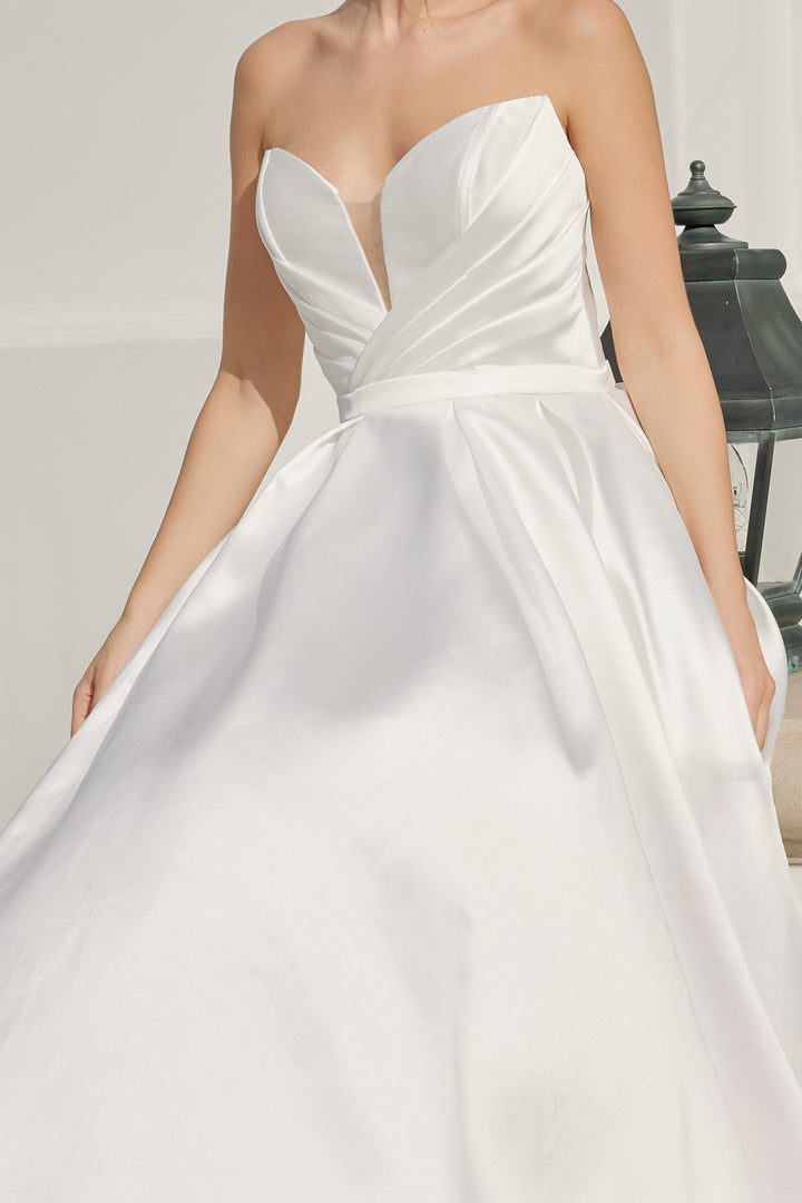 Strapless A-line Bridal Gown by Nox Anabel JE1075