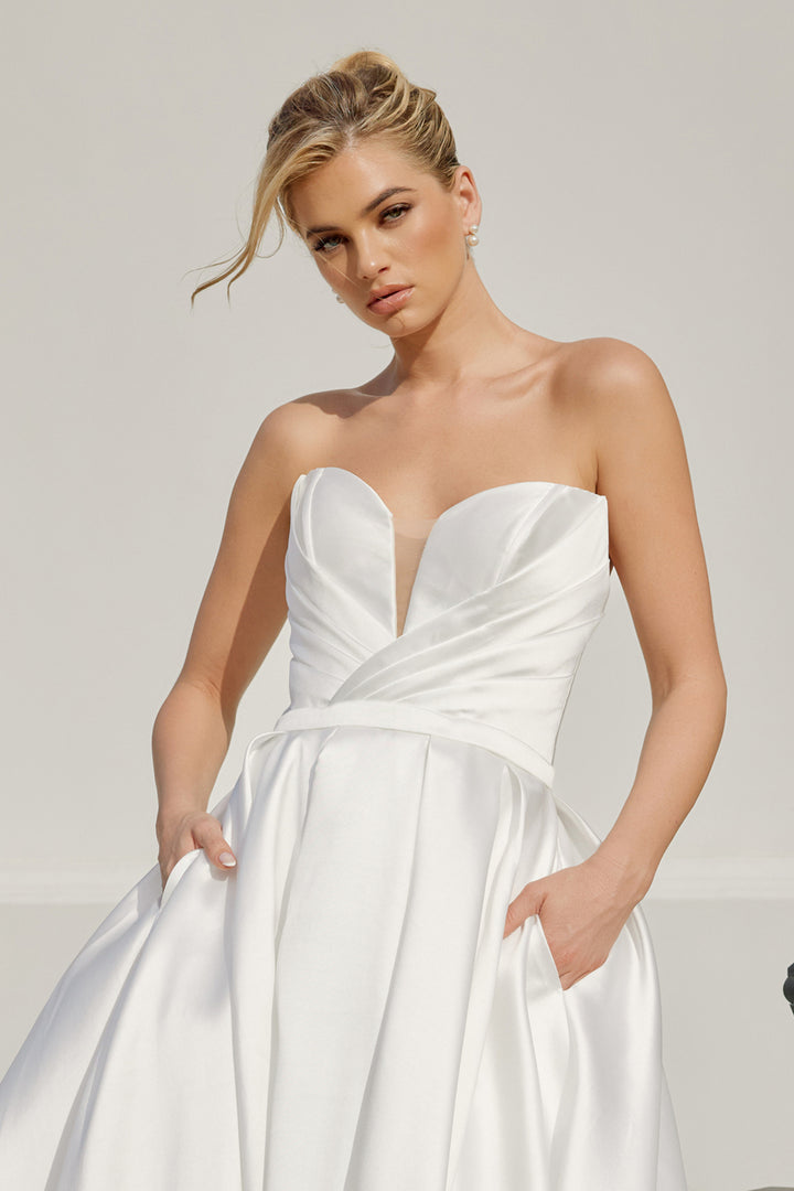 Strapless A-line Bridal Gown by Nox Anabel JE1075
