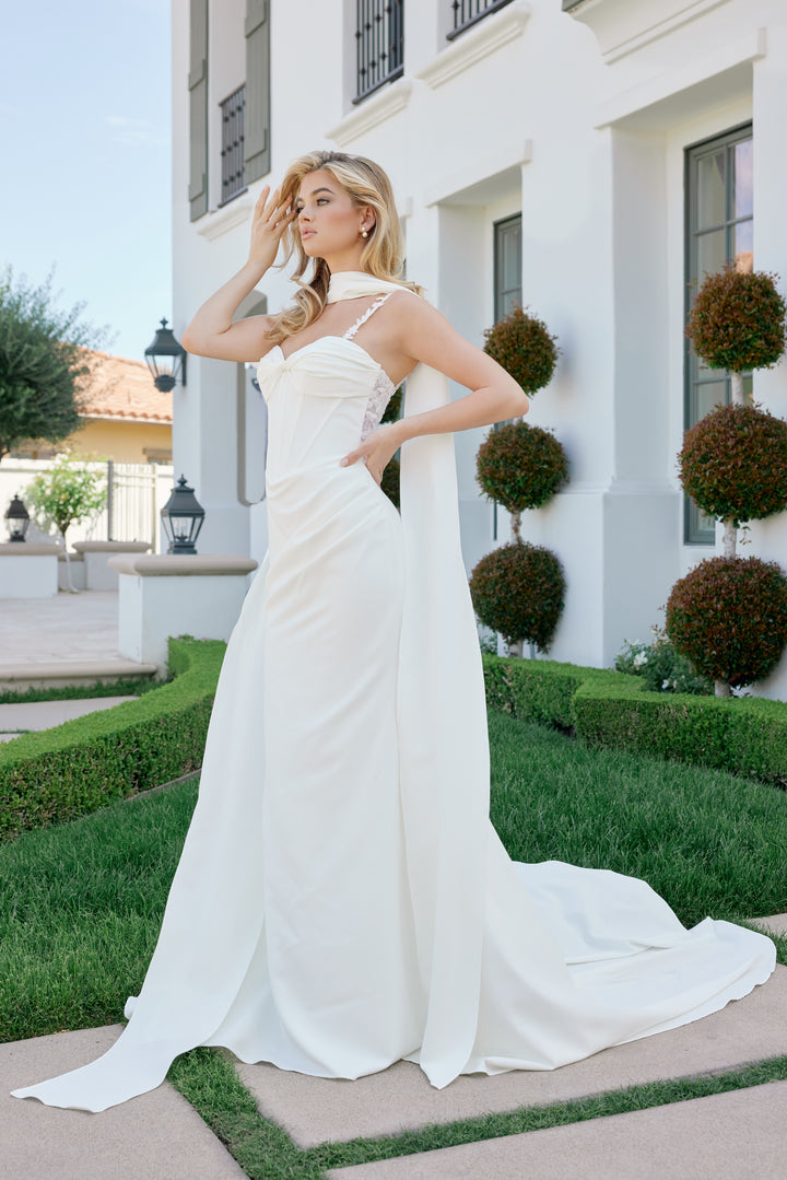 Applique Sleeveless Bridal Gown by Nox Anabel JE1079