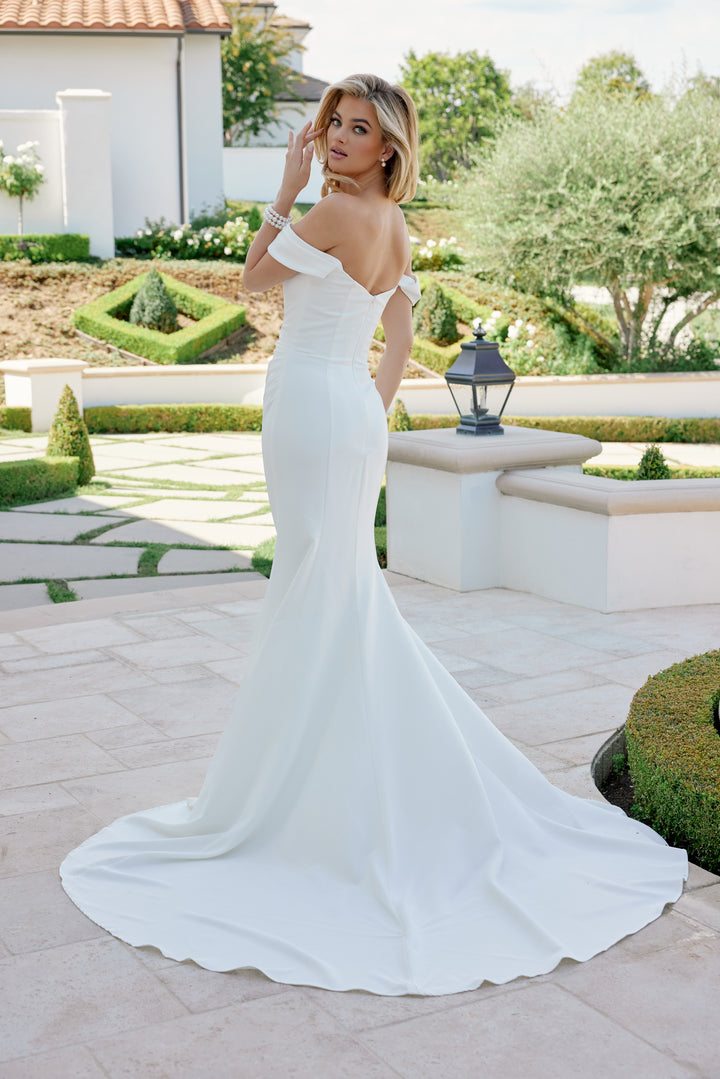 Fitted Off Shoulder Bridal Gown by Nox Anabel JE1080