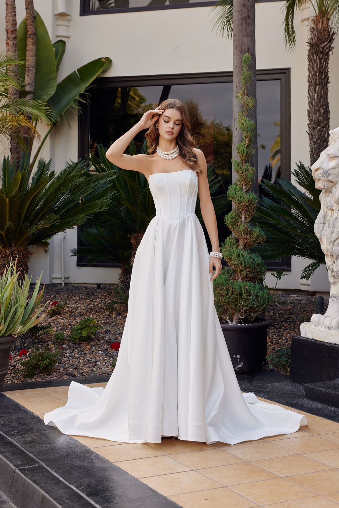 strapless a line wedding dress Romantic And Classic Lace A-Line honored techniques to bring your bridal vision to life Ladivine CD859W - Strapless Tulle