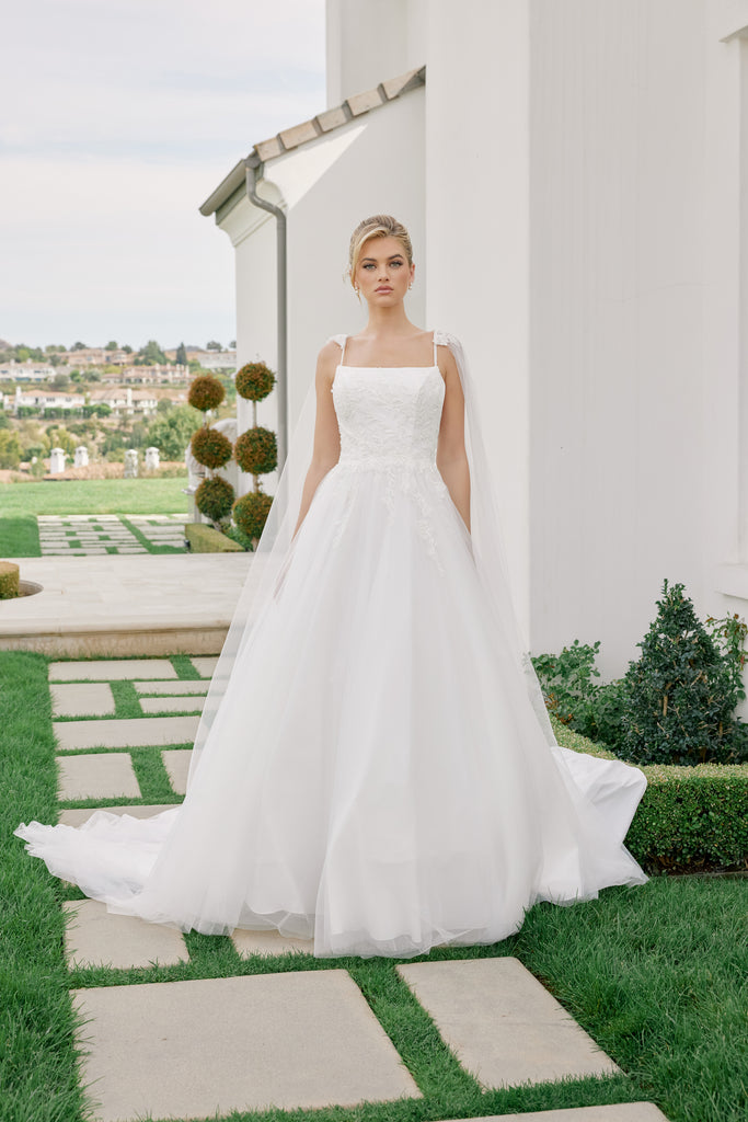 【9号】WITH A WHITE/ARLUIS WEDDINGウェディングボレロ Cape Sleeve A-line Bridal Gown by Nox Anabel JW1052 – ABC Fashion