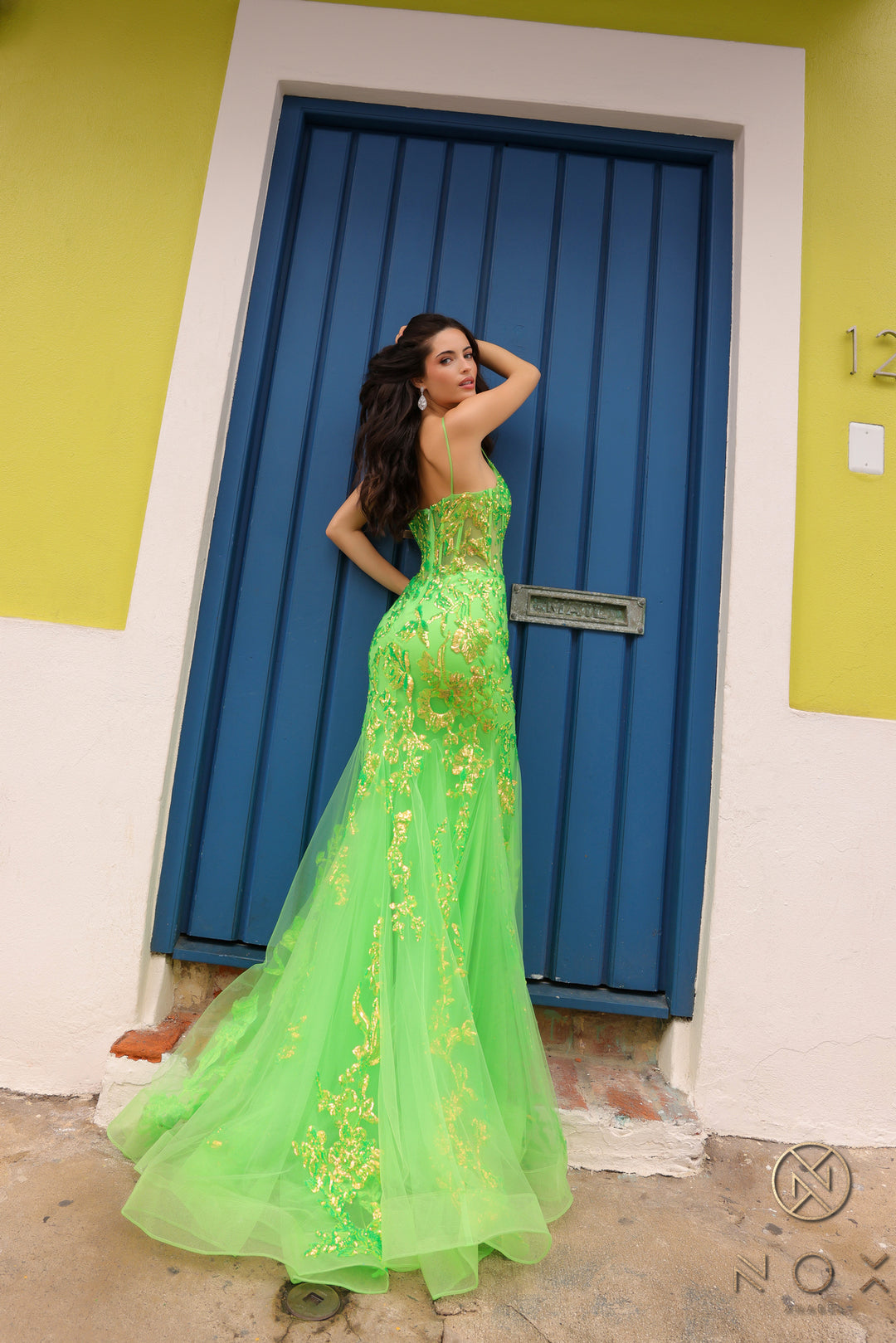 Applique V-Neck Corset Mermaid Dress by Nox Anabel Q1390