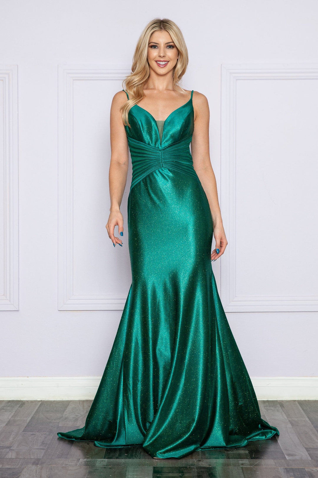 Radiant Green Sequined V-Neck Formal Dress Radiant Green Sequined V-Neck Formal Dress