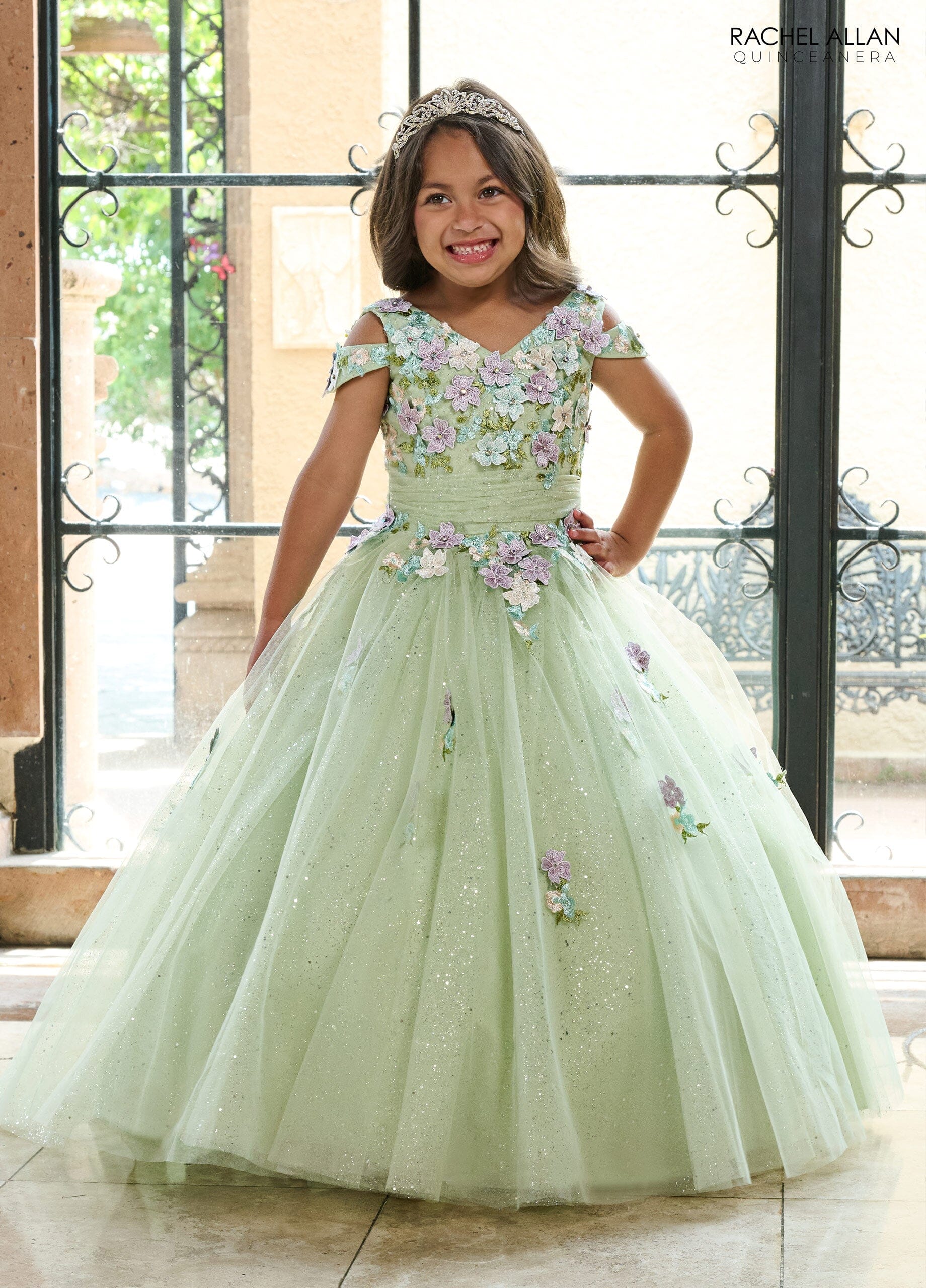 【美品】アマイアキッズ　Ari Dress Roses Floral 6y The Aria A-line Rose Flower Girl Dress – Nicolette's Couture