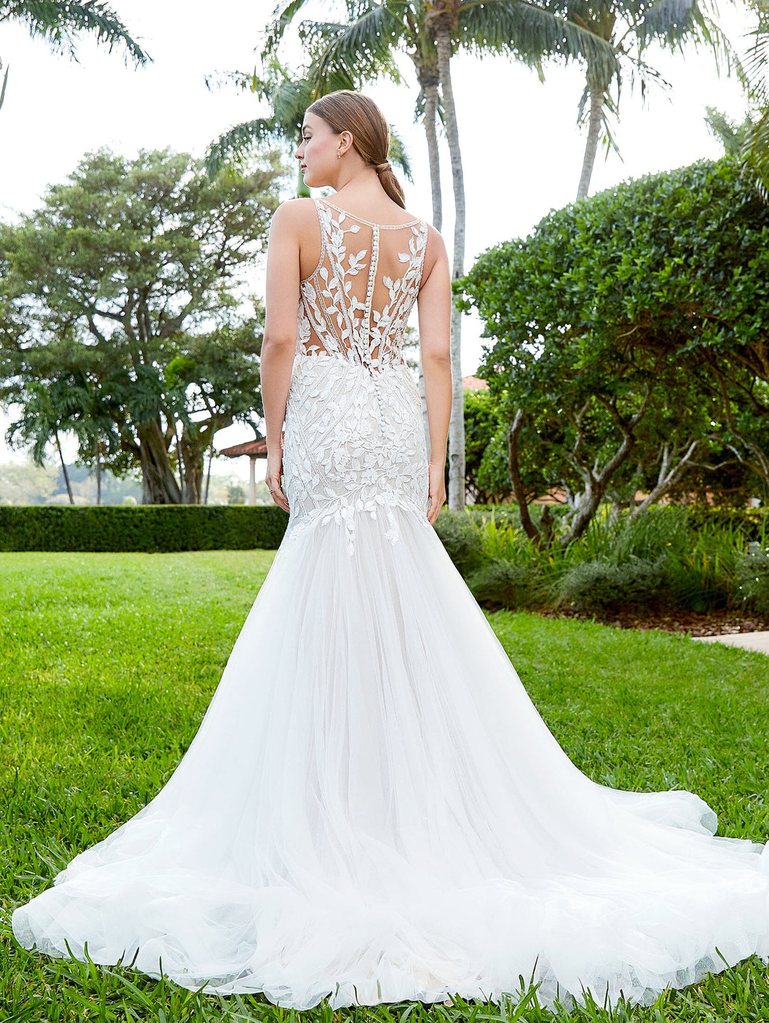 Lace Mermaid Wedding Dress by Adrianna Papell 31176