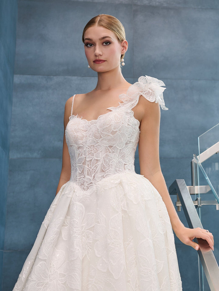 Lace Sleeveless Bridal Ball Gown by Adrianna Papell 31326