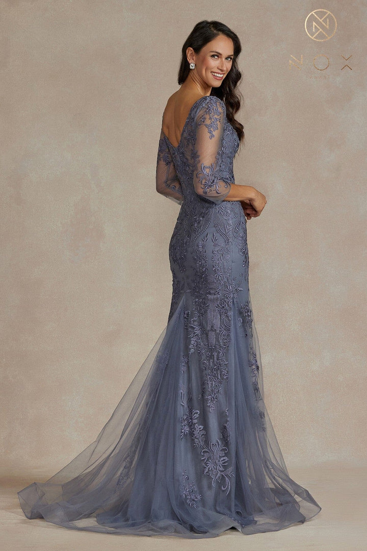 Embroidered Fitted Mid-Sleeve Gown by Nox Anabel JQ504