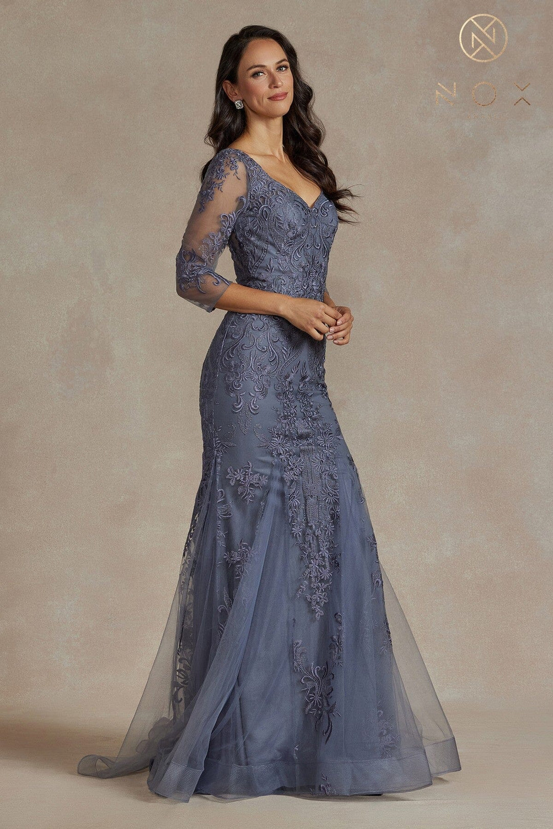 Embroidered Fitted Mid-Sleeve Gown by Nox Anabel JQ504