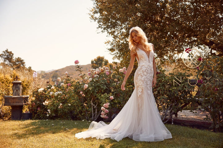 Floral Applique Mermaid Bridal Gown by Nox Anabel JE917
