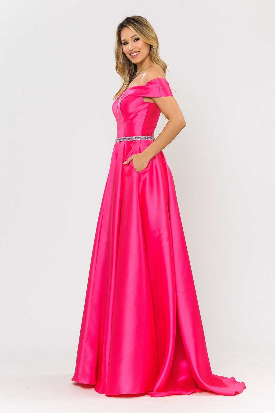Poly USA 8908 Long V-Neck Pocket Dress main image 0
