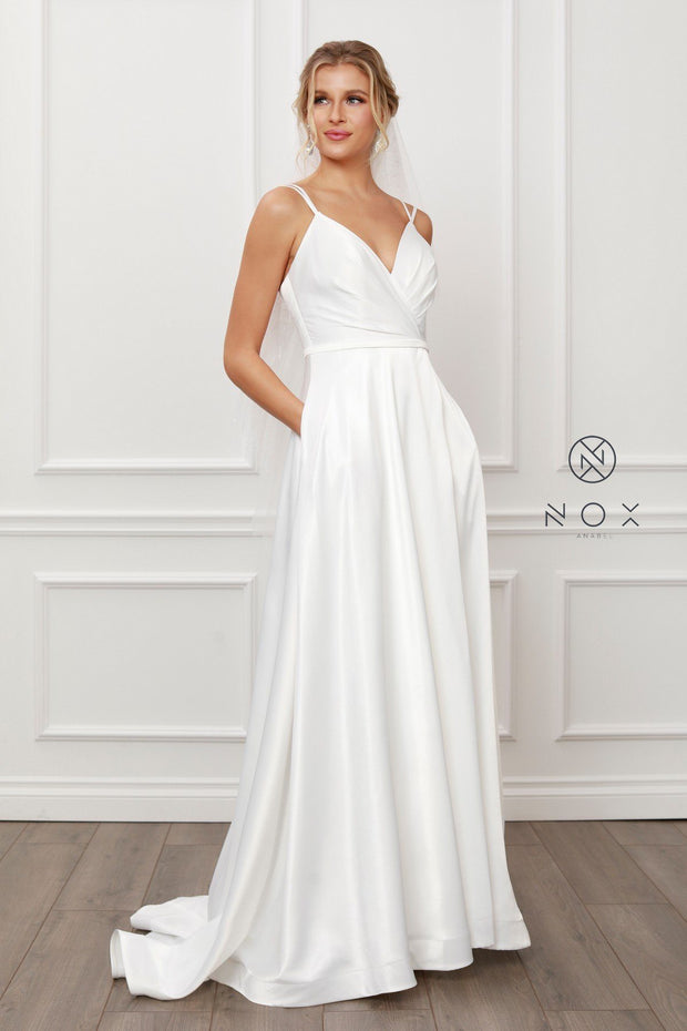 Long Sleeveless Satin Dress by Nox Anabel E484