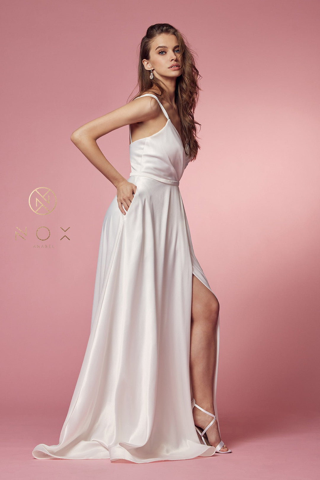 Long Sleeveless Satin Dress by Nox Anabel E484