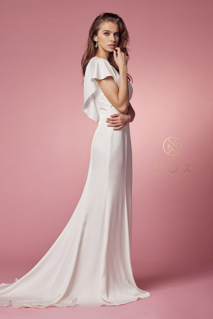 White Fitted Short Sleeve Gown by Nox Anabel JE912